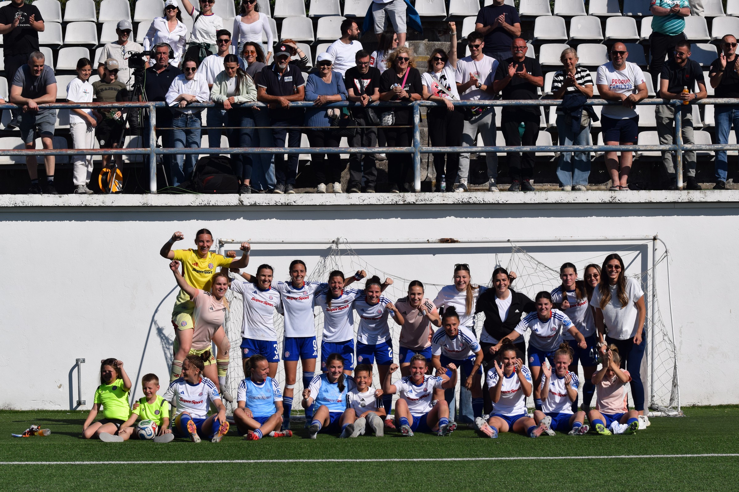 Hajdučice pobjedom nad Dinamom 1 : 0 u 7. kolu Lige za prvaka došle na korak do titule