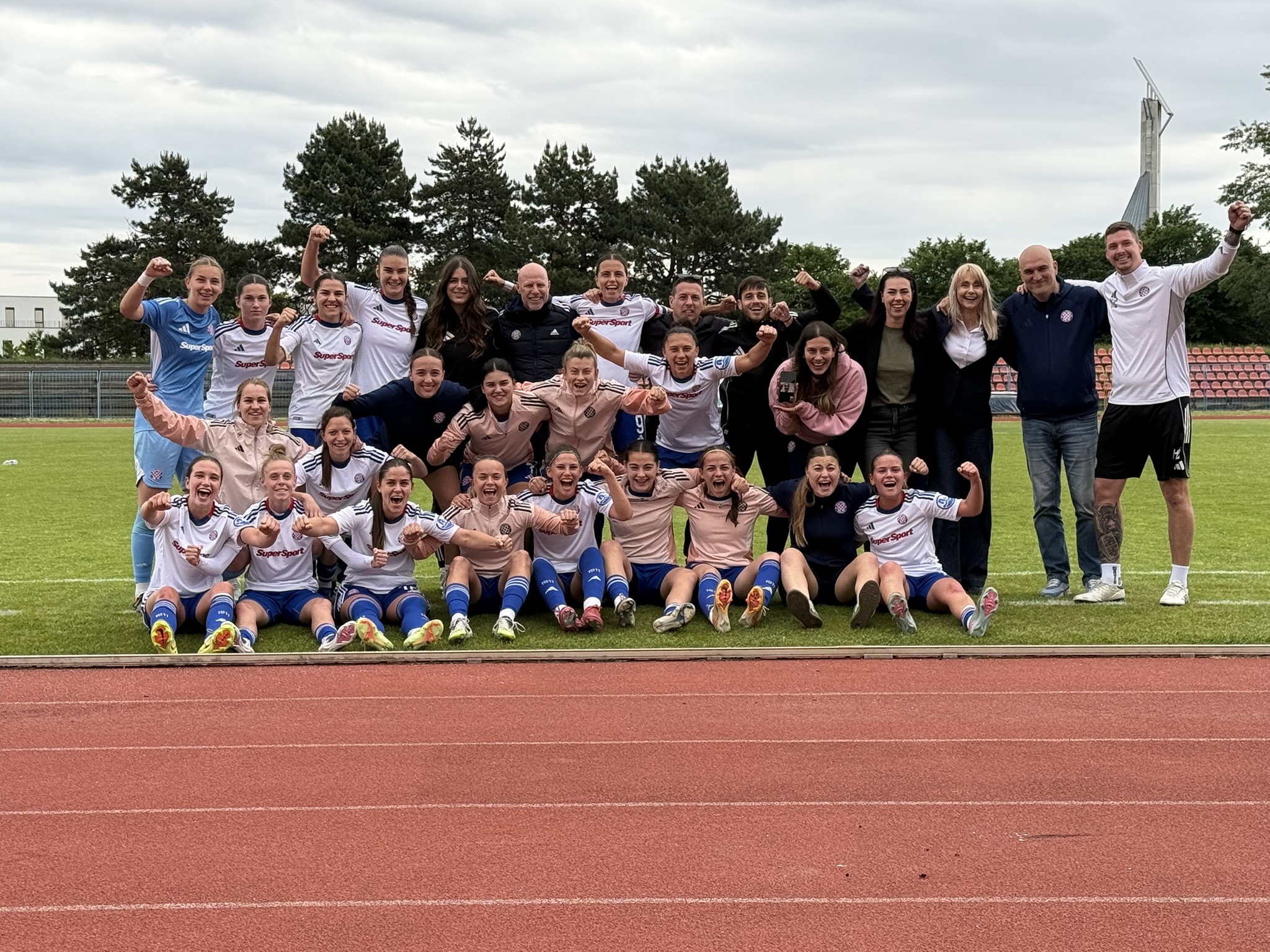 HAJDUČICE SU PRVAKINJE - u zaostaloj utakmici 8. kola, u gostima su pobijedile Međimurje 4 : 0, i osvojile svoju prvu povijesnu titulu 🏆🥳